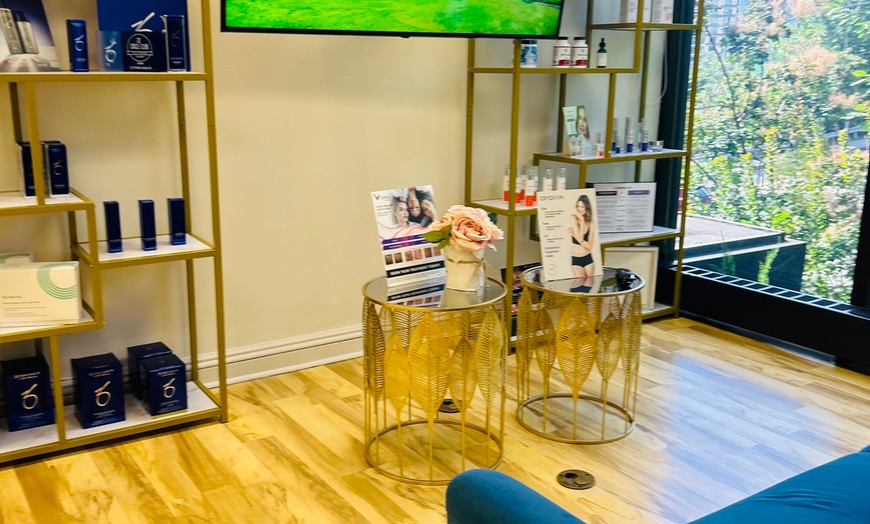 Image 7: Lymphatic Drainage with Slimming & Radiofrequency– One or Two Sessions