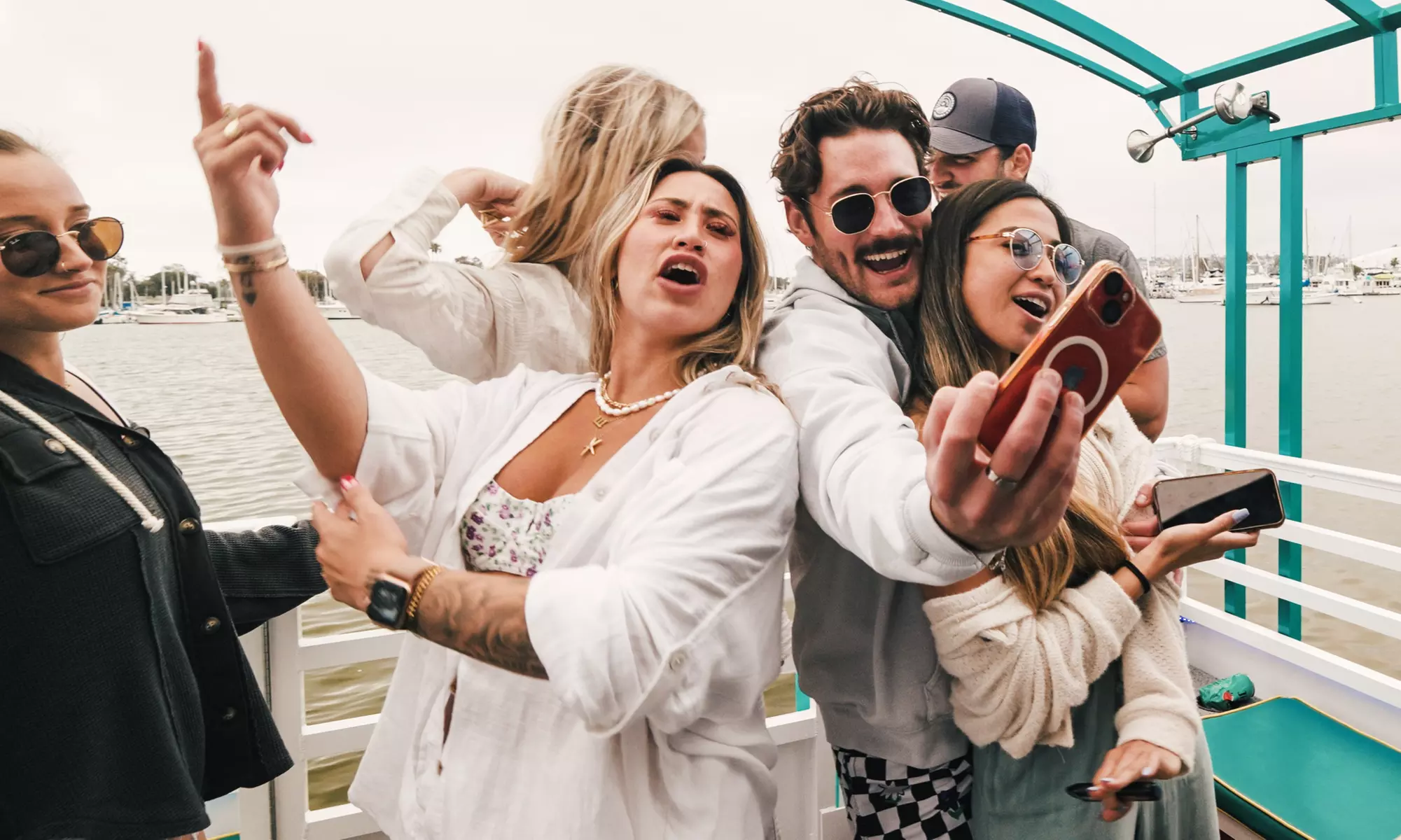 BYOB San Diego's Unique Paddle-Powered Boat Tours!