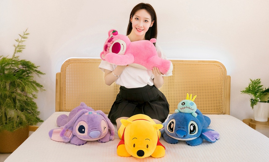 Image 7: Cartoon Pillow Blanket