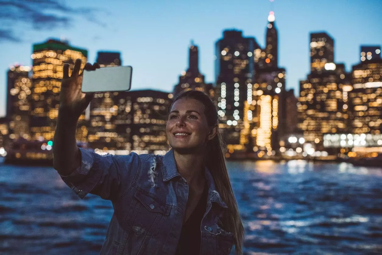 NYC City Lights Cruise from TopView Sightseeing