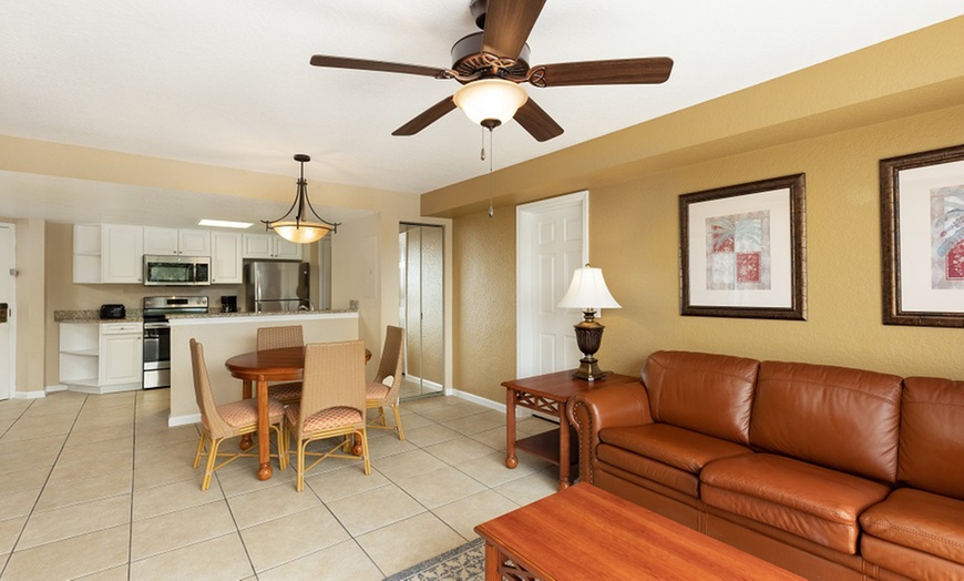 Image 6: Splash into adventure with waterpark fun for all ages!