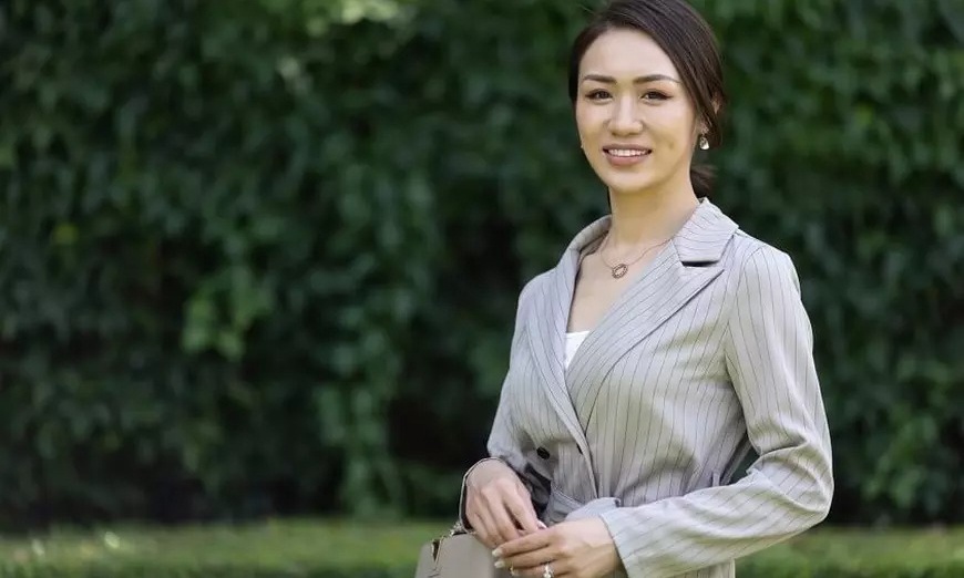 Image 3: Get a Revamped Look: 1ml,2ml. 3ml, or 5ml Augmentation Dermal Filler 