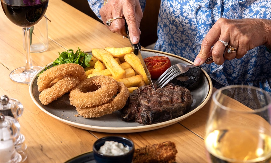 Image 2: Queens Head Frodsham Delicious Dining Experiences for Two