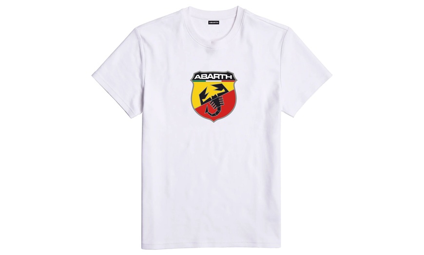 Image 7: Ropa de hombre casual y cómoda de Abarth 
