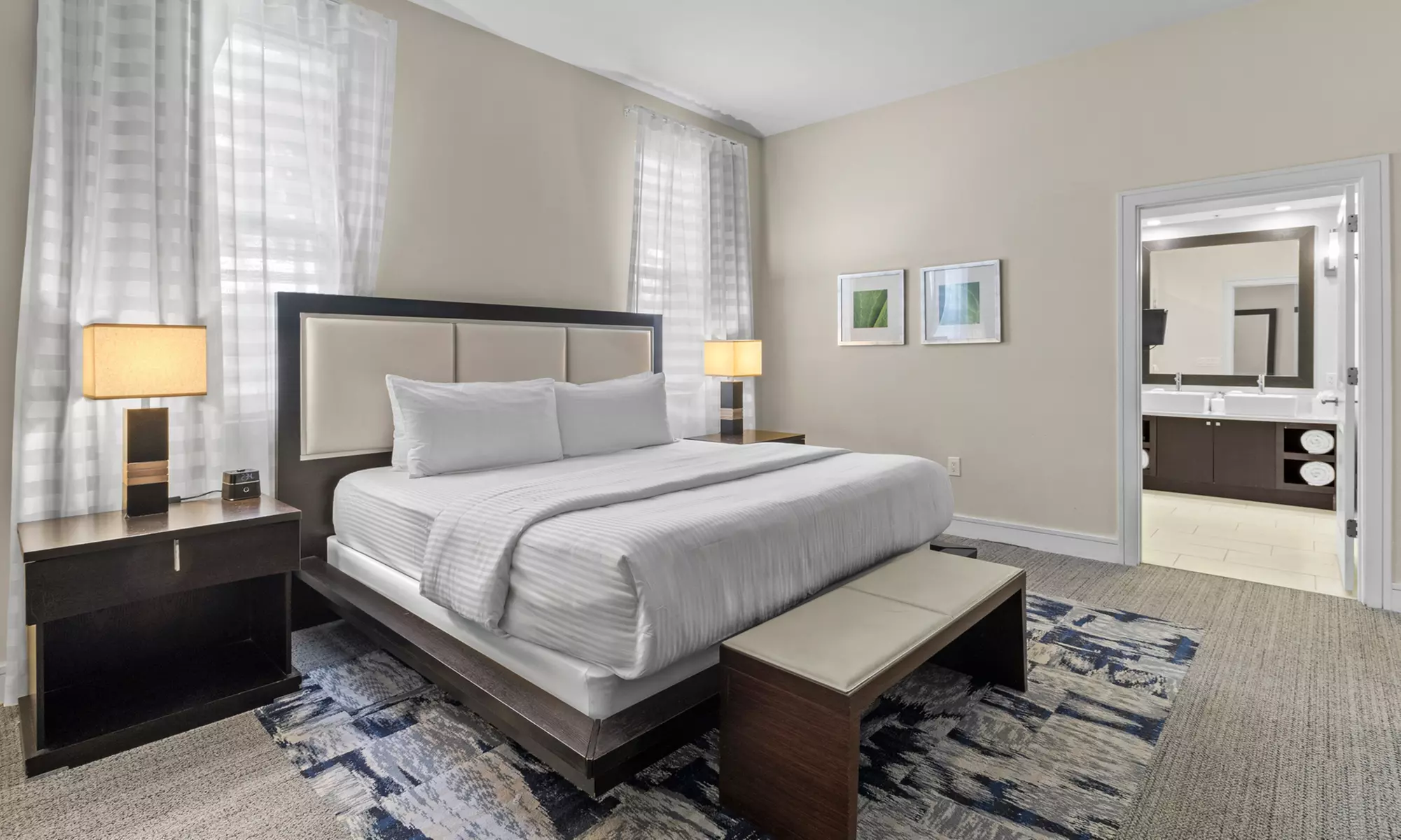 Stay in Style at Provident Doral at the Blue - Your Miami Retreat