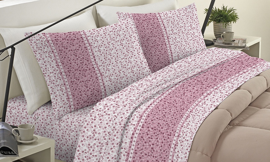 Image 4: Completo lenzuola in morbida e calda flanella Made in Italy