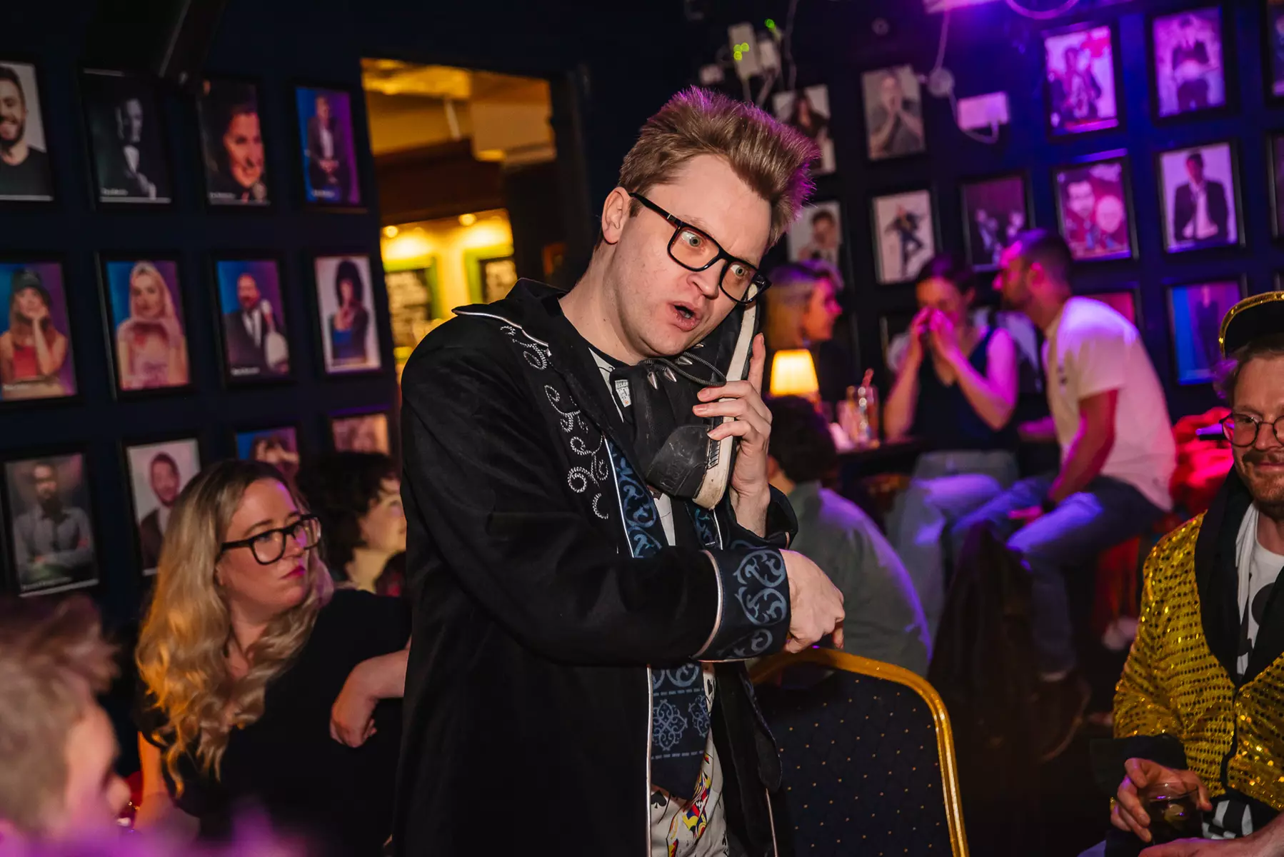 Up to 71% Off on Smoke & Mirrors Magic Show, Dinner & Drinks