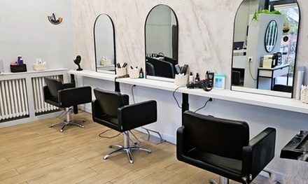 Shampoing, coupe et brushing - valable sur cheveux courts, mi-longs, et longs - Lia Milano