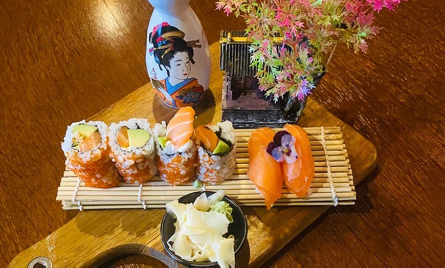 Image 4: 7-Gänge-Sushi-Menü nach Wahl für 2 oder 4 Personen