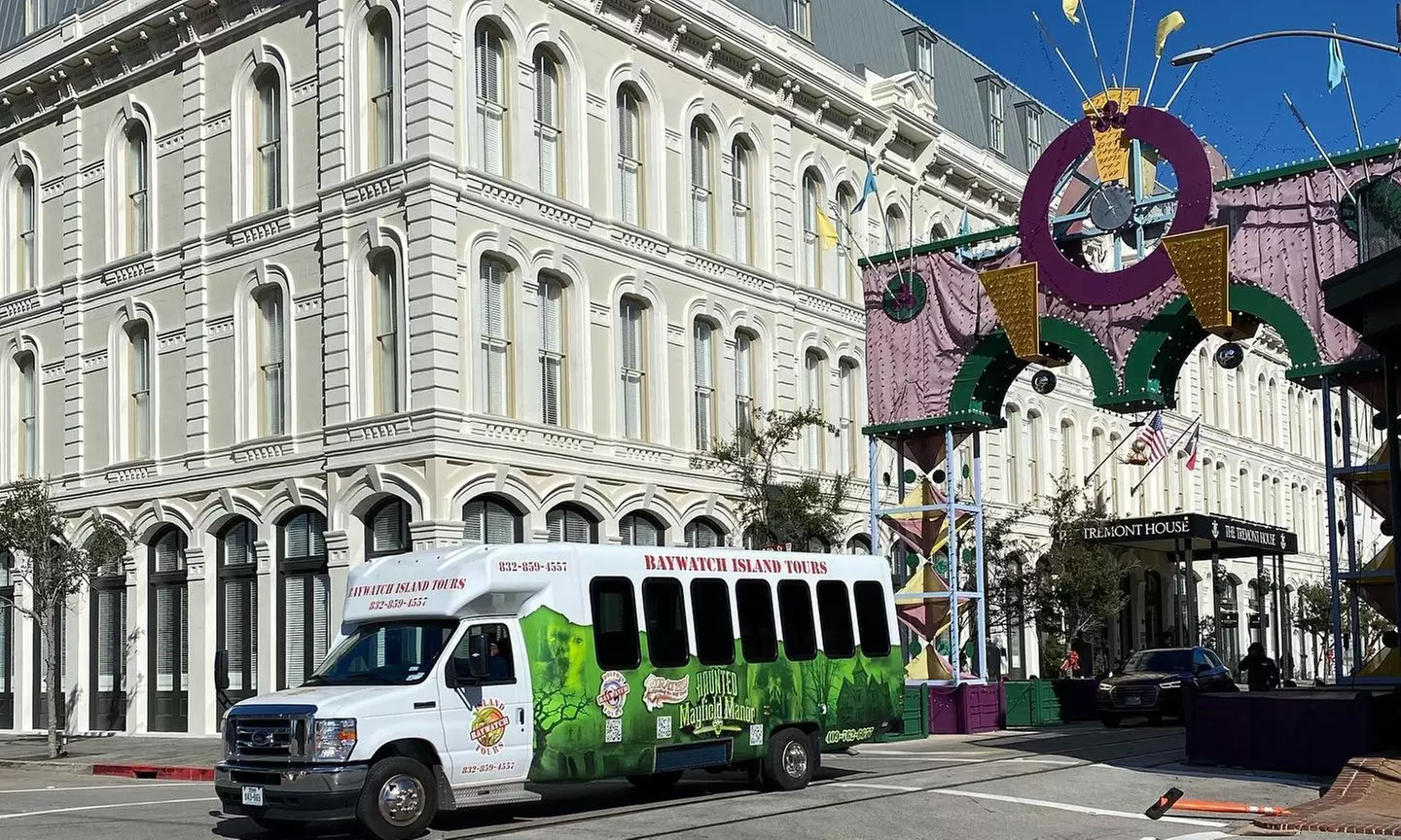Up to 20% Off 45-Minute Historic Galveston Island Bus Tour  - Primary Image