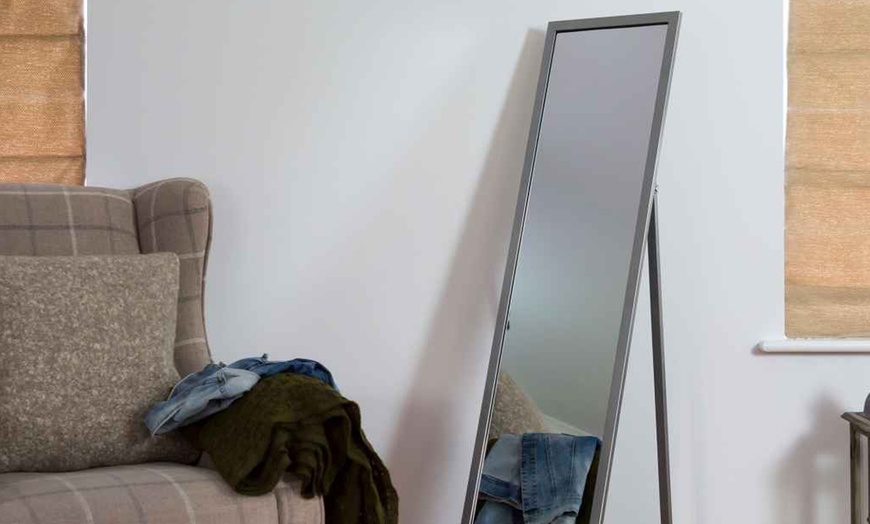 Image 5: Harbour Housewares Full Length Mirror