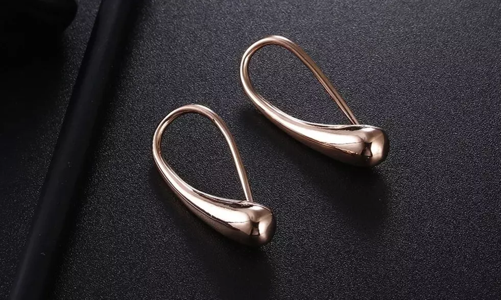 925 Sterling Silver Teardrop Earrings