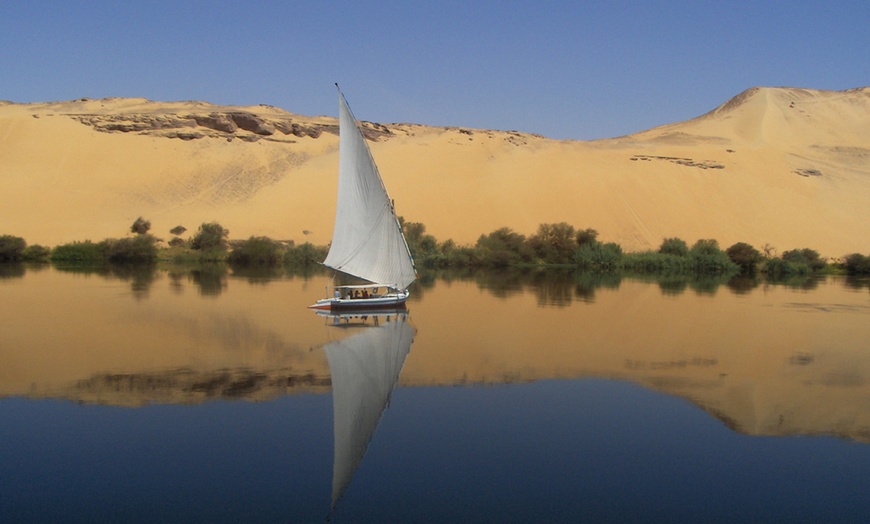 Image 2: ✈8- or 9-Day Egypt Tour with Hotels and Air from Encounters Travel