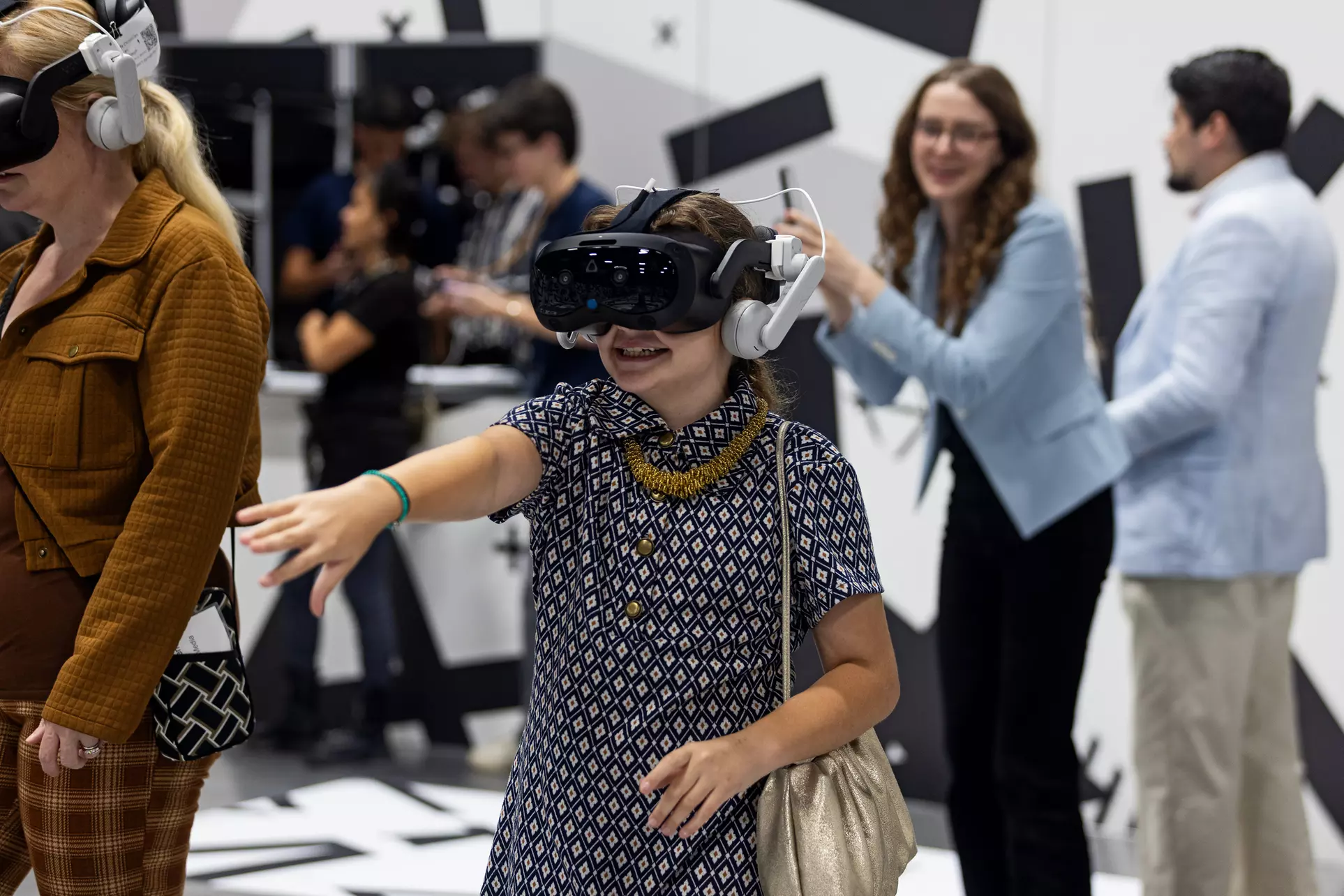 Immersive VR Expeditions: Choose Your Adventure at EXP Rosemont