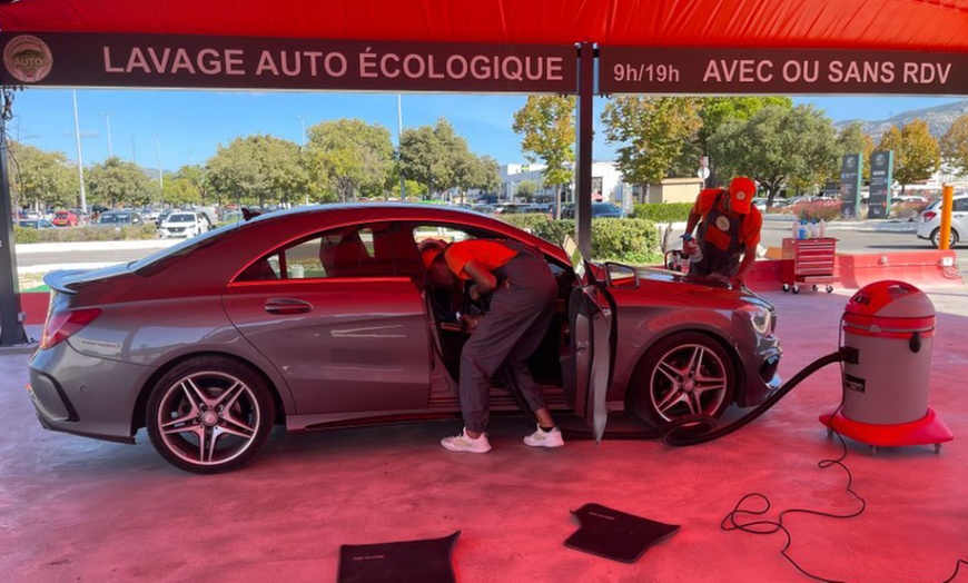Image 6: Lavage intérieur ou extérieur au choix avec Auto Clean FM
