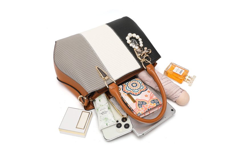 Image 25: Damestas in 2 modellen en diverse kleuren