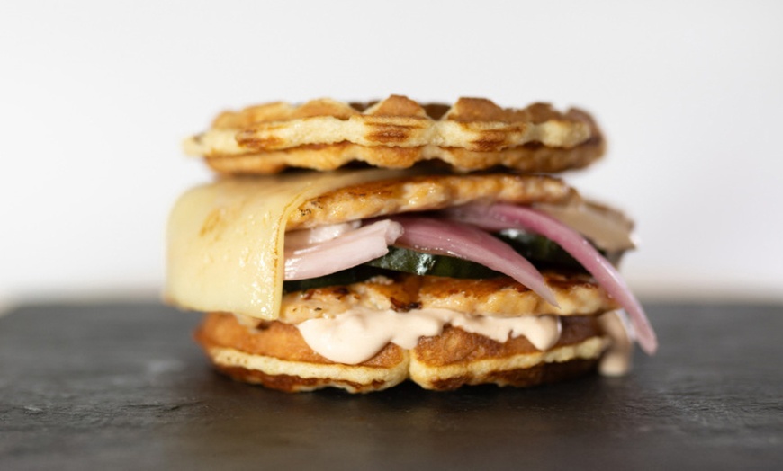 Image 5: Sabor y salud: menú de hamburguesas proteicas para 2 o 4 personas 