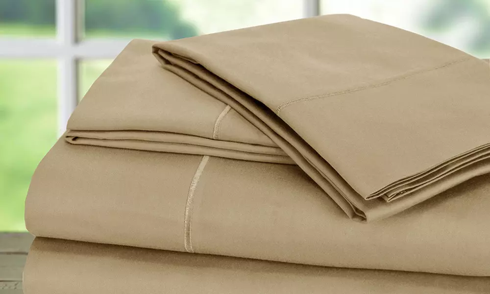1000 Thread-Count 100% Egyptian Cotton Baratta Hem Sheet Set - Primary Image