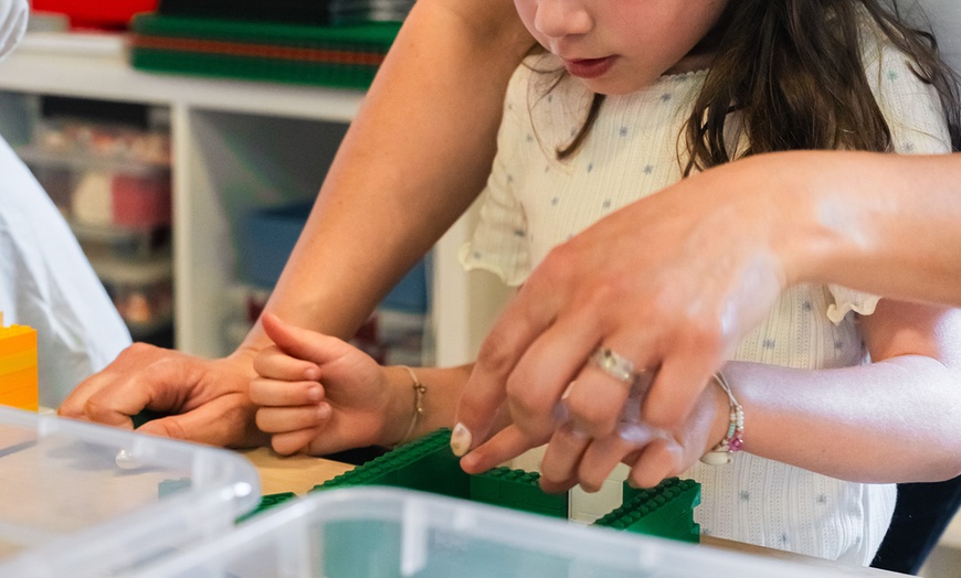 Image 10: Stages LEGO® créatifs et immersifs pour enfants à Bricks Factory
