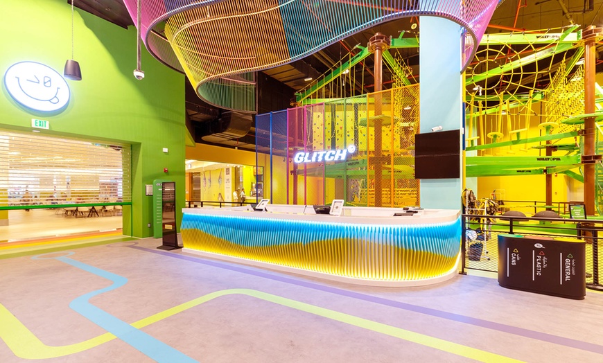 Image 2: Single Game of Laser Tag, Bundle Game of 3 or Laser Tag for 4 