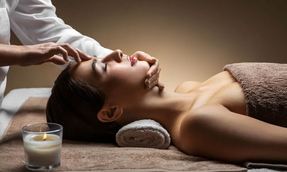 Masaż Kobido – naturalny lifting twarzy w kilkadziesiąt minut