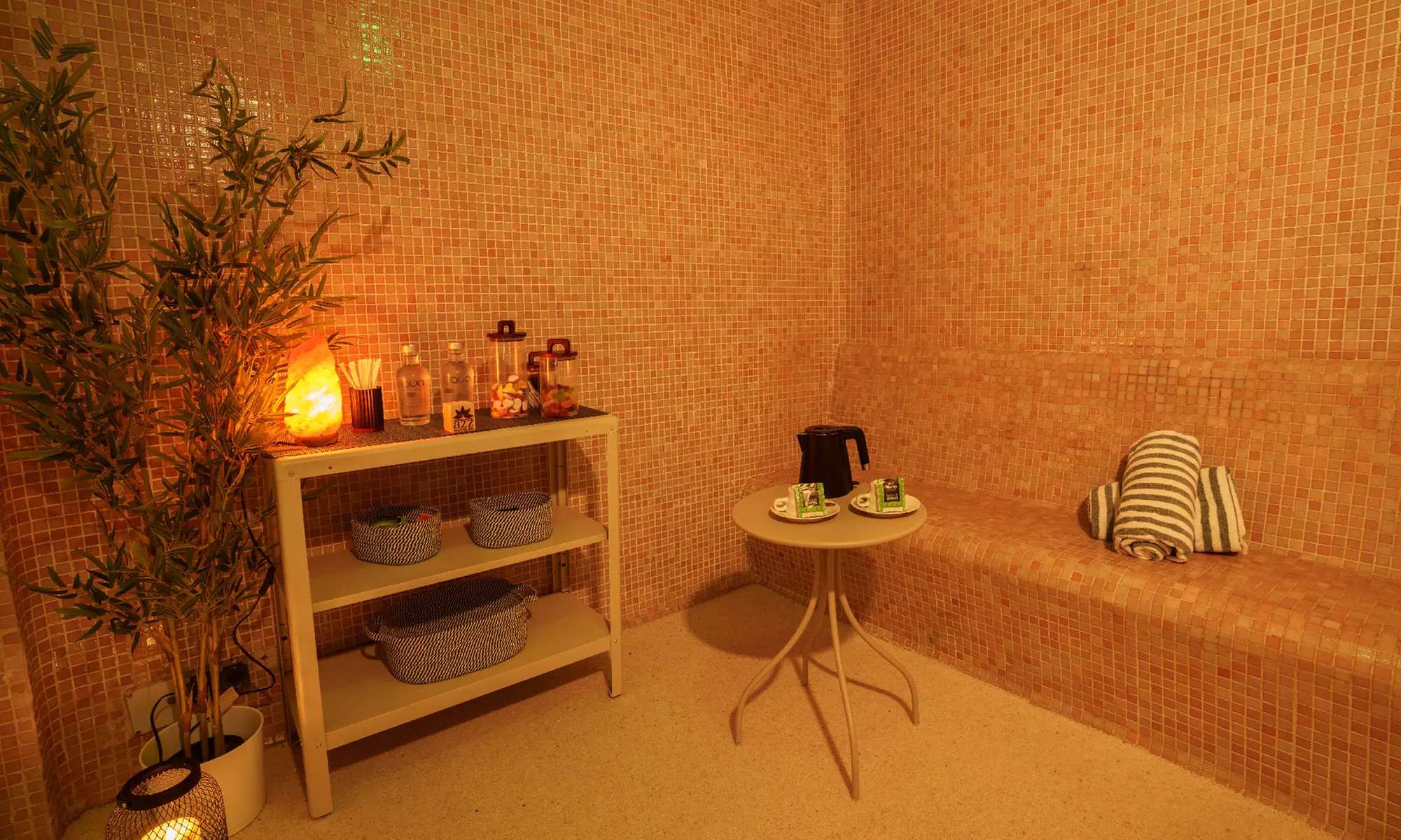 Circuito spa 90 min con masaje, cava o rituales para 1 o 2 personas