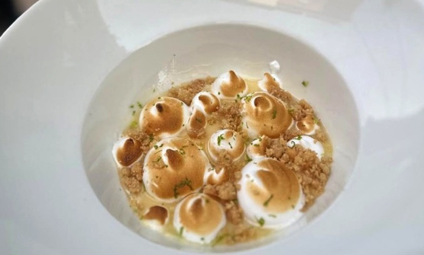 Image 20: Menú mediterráneo completo para 2 o 4 con opción a vino en El Carmen