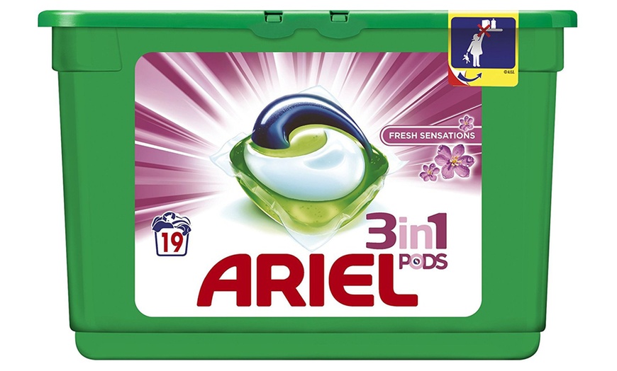 Image 1: Ariel 3-In-1 Fresh Sensation Pods