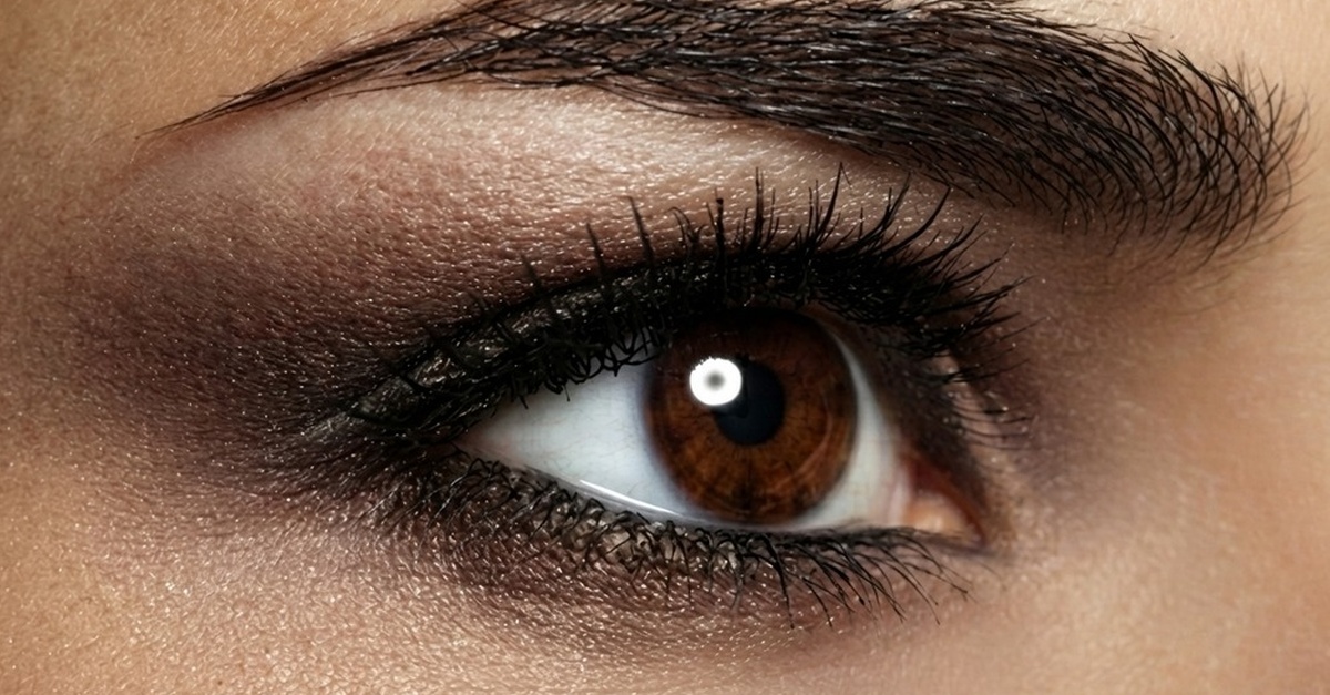 Tratamiento de micropigmentación de cejas o labios en Madrid