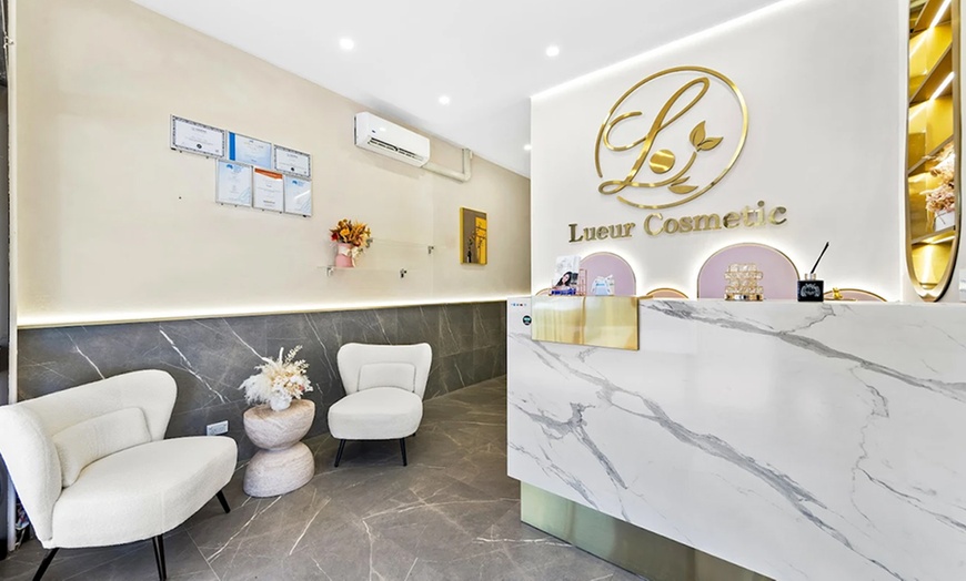 Image 5: 1 or 2 Sessions: Lumenis M22 IPL Photo with Optional LED Treatment 