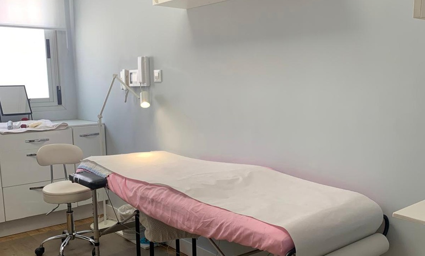 Image 4: 1 o 2 sesiones de peeling químico facial