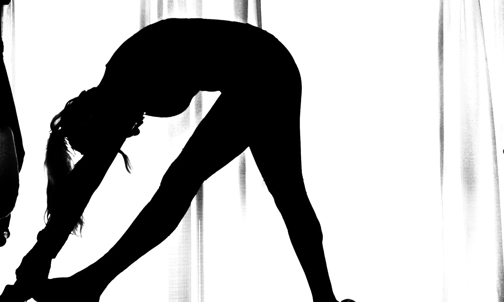 Private Reformer Pilates Classes for Core Strength & Posture in LA