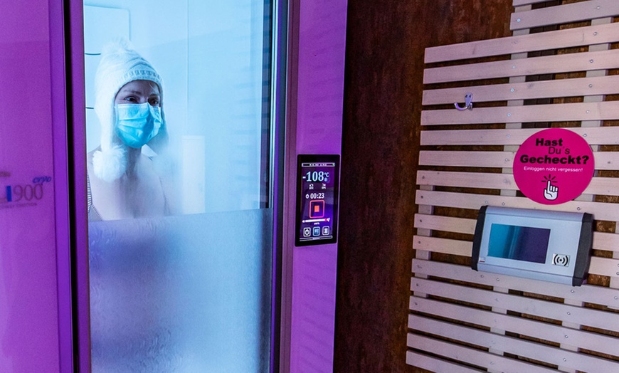 Image 2: 1 bis 10 Sitzungen: 3-5 Min. Kältekammer für 1 Person