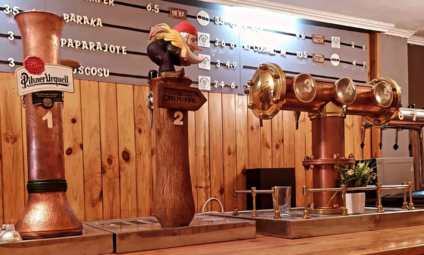 Image 4: Cata de vinos segovianos con maridaje de la tierra para 2 o 4 personas