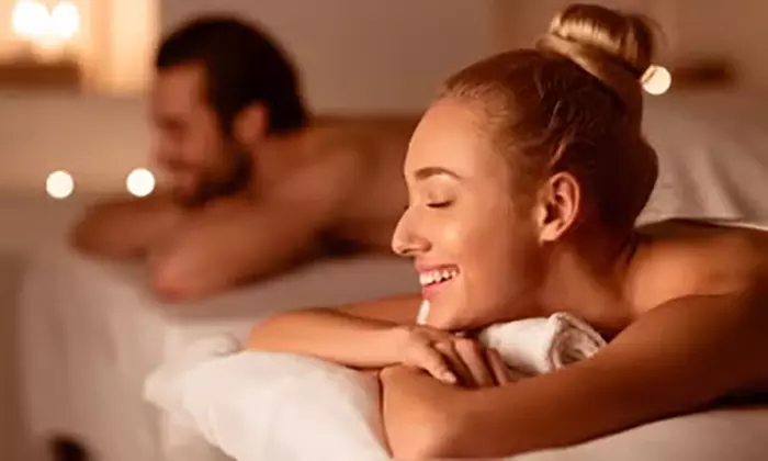 Relax with a 60 or 90 minute Deep-tissue Massage Session