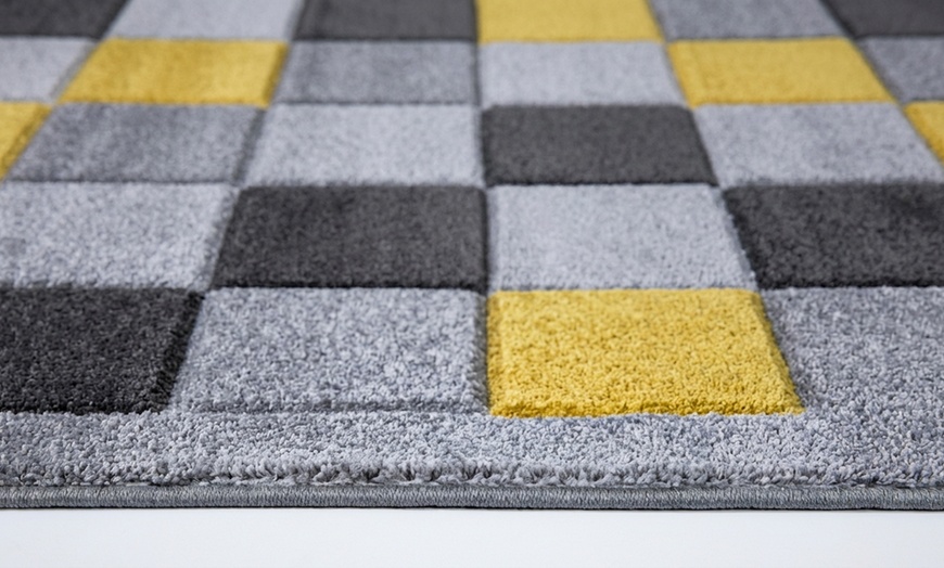 Image 3: Smart Living Polypropylene Rug