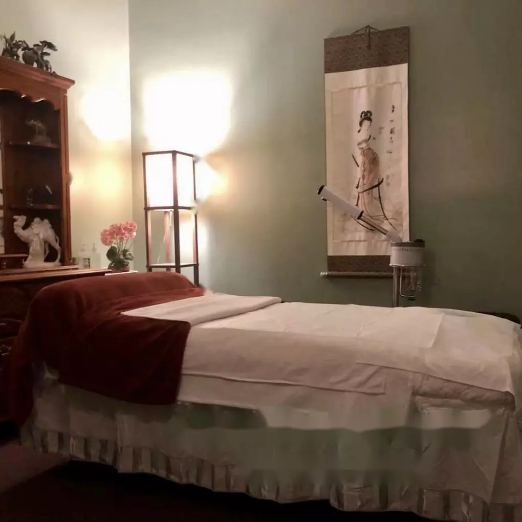 60-minute Body Massage or a Pampering Package (save up to 50%)