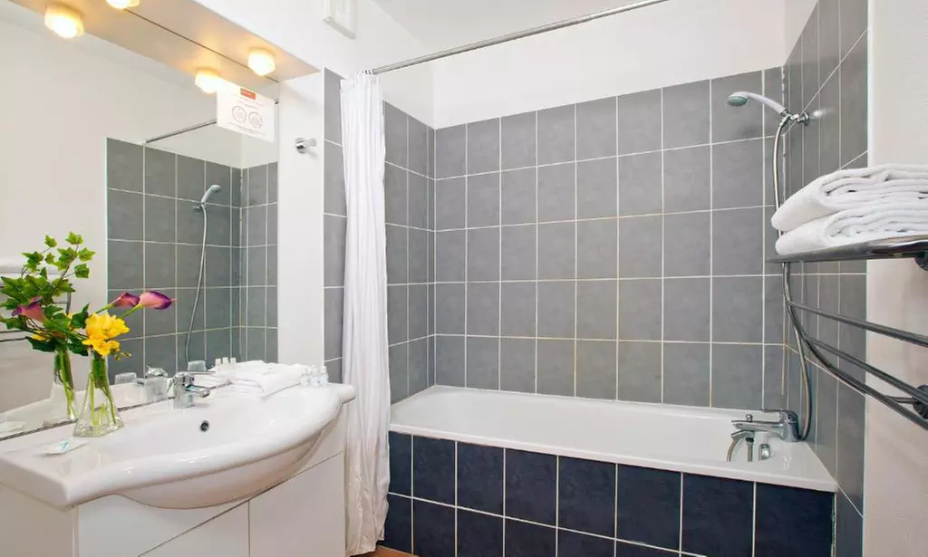 Carcassonne : studio ou appartement avec PDJ et balcon en option