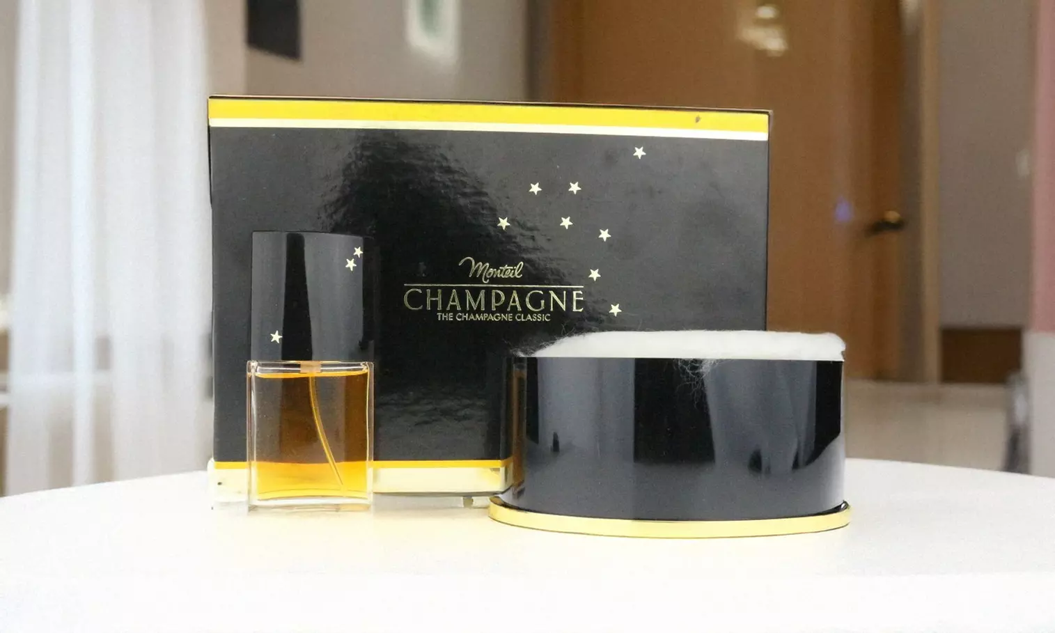 Monteil Champagne 2 Piece Eau de Toilette Gift Set for Women