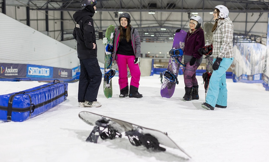 Image 3: Ski or Snowboard Lesson at The Snow Dome