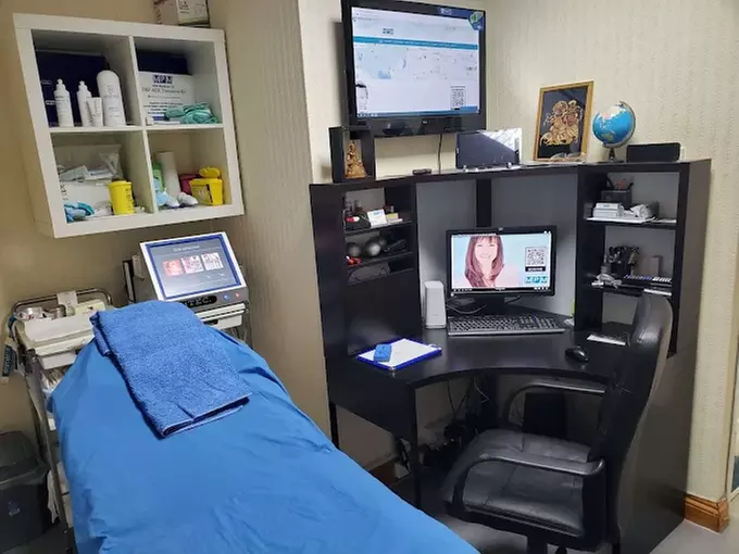 Mole, Skin Tag or Wart Removal