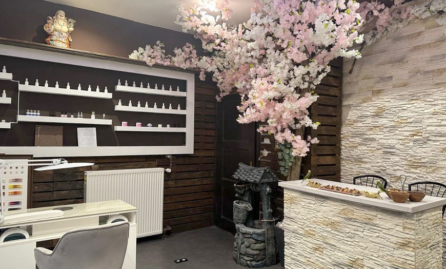 Image 9: Luxus für Kopf & Sinne: 30-80 Min. Head Spa für 1 oder 2 Personen