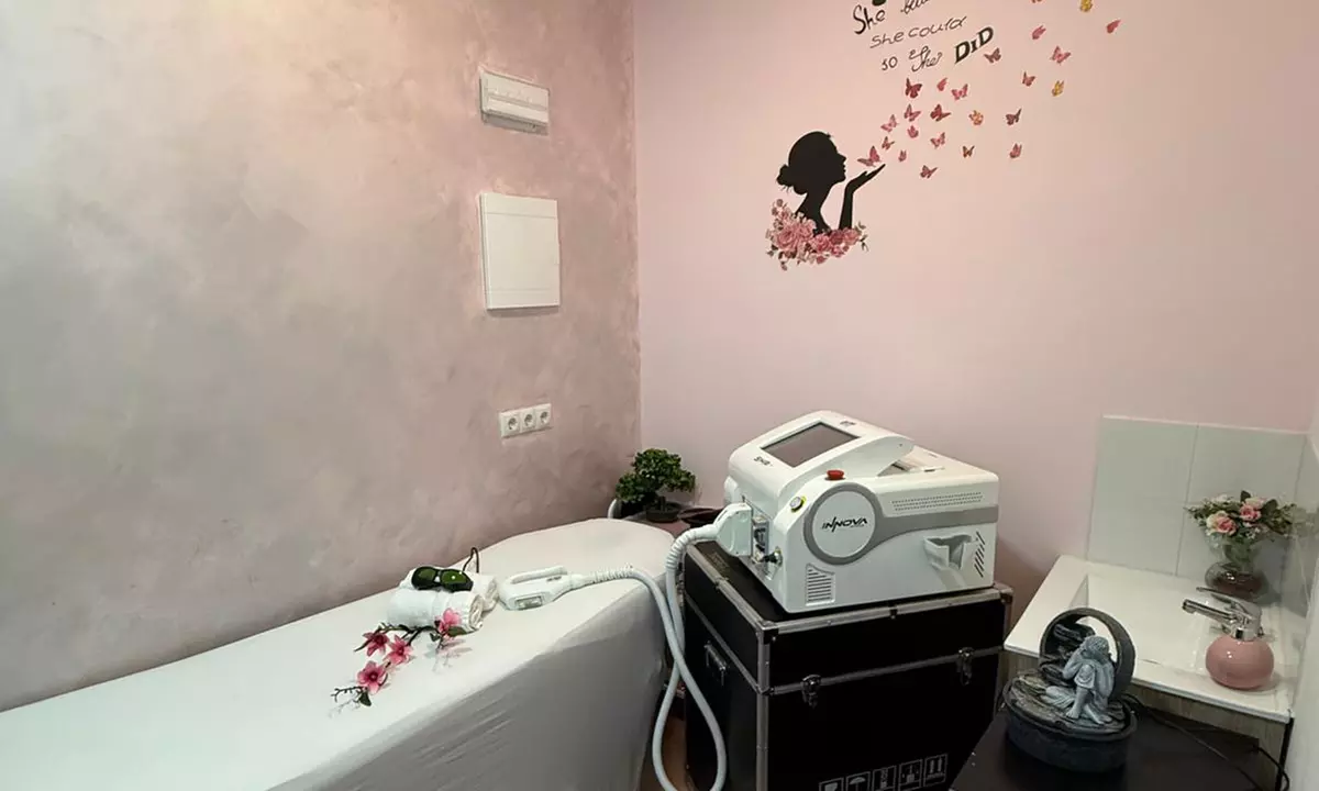 Sesión de micropigmentación de cejas para 1 persona