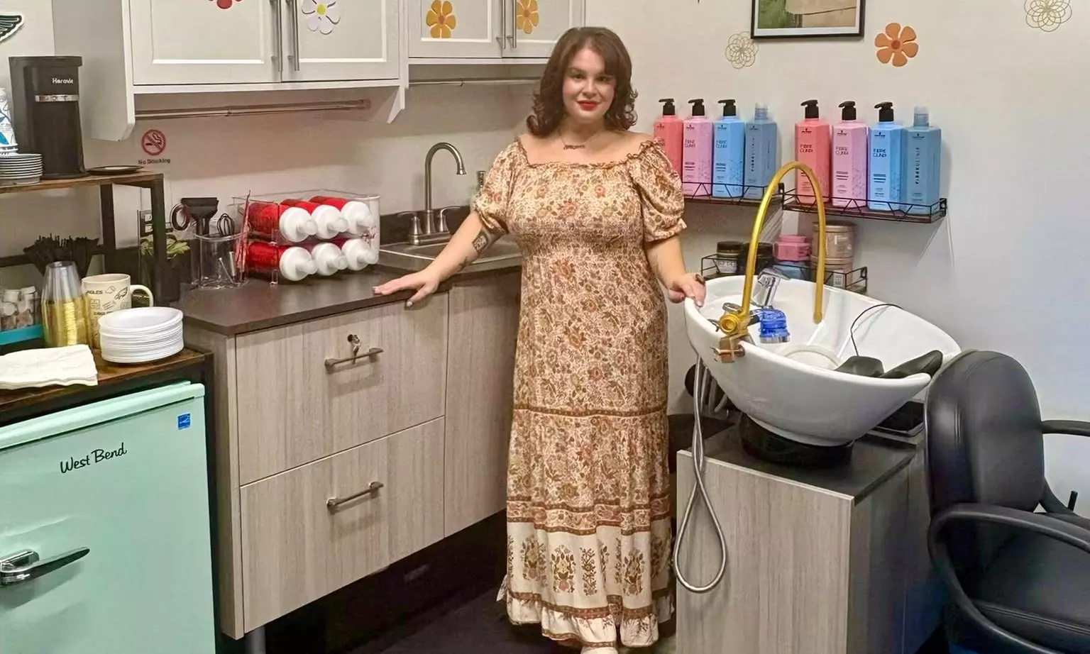 Eyebrow Waxing or Tinting Treatments with One or Three Session Options