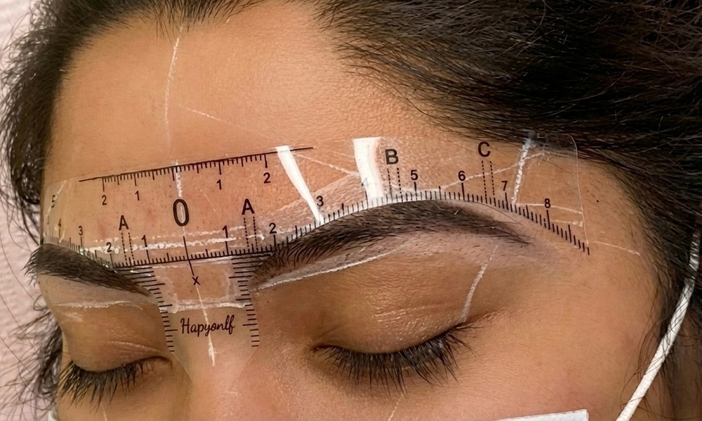 Get Refreshed Look wth a Session of Ombre Powder Brows