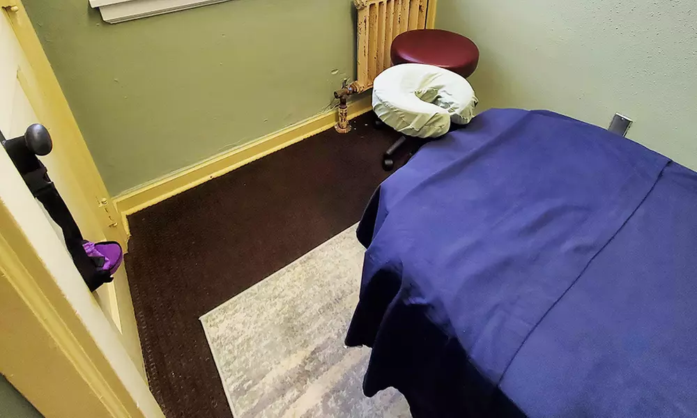 60, 90, or 120-Min Relaxation Massage to Boost Wellness