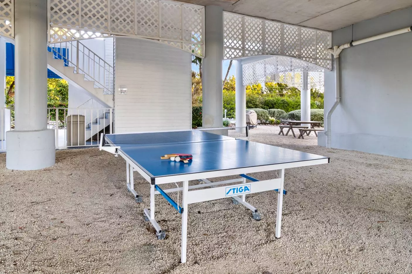 Ocean Pointe Suites: Your Key Largo Getaway