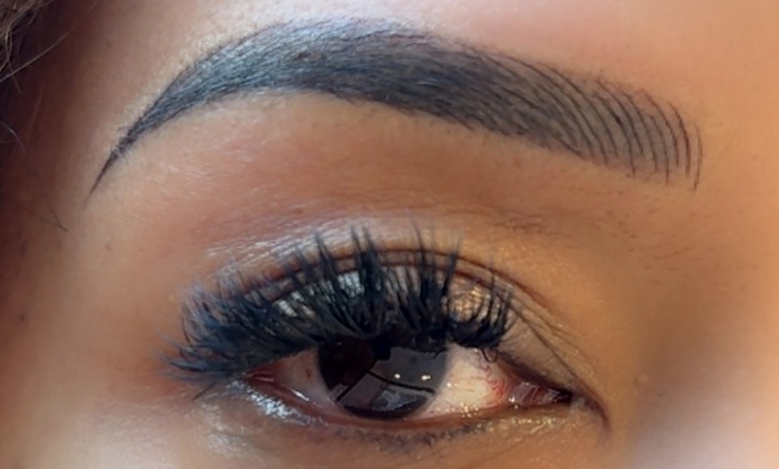 Image 1: Enhance Your Look: Microshading Session with Optional 6-Week Touch-Up