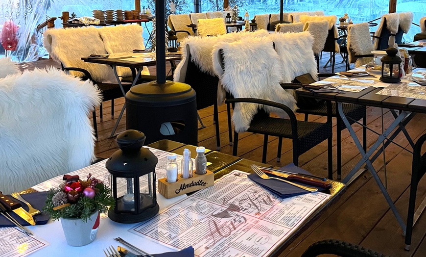 Image 13: 3 Std. Buffet inkl. Getränkeflat & DJ ROBSN Live für 1 bis 4 Personen