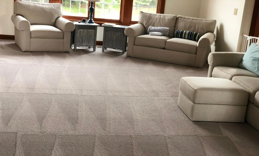 Image 2: Keep Your Home Spotless with Up to 8 Hours of House Cleaning